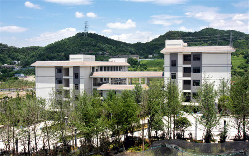 南山校区第四教学楼