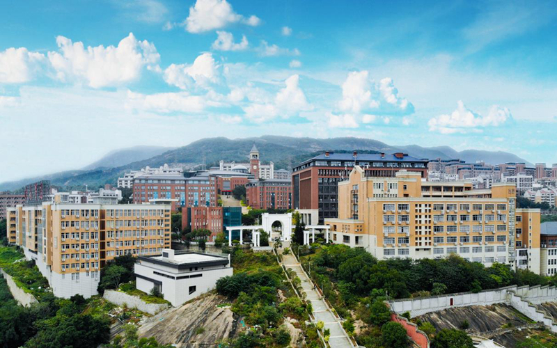 学校全景